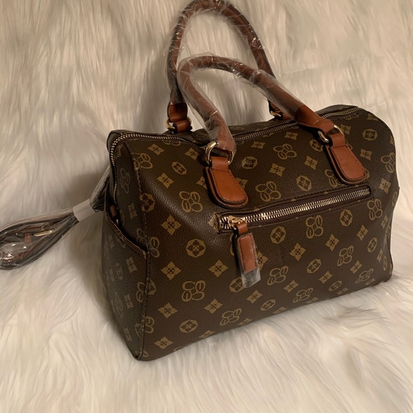 Purse - Picture 2 of 2